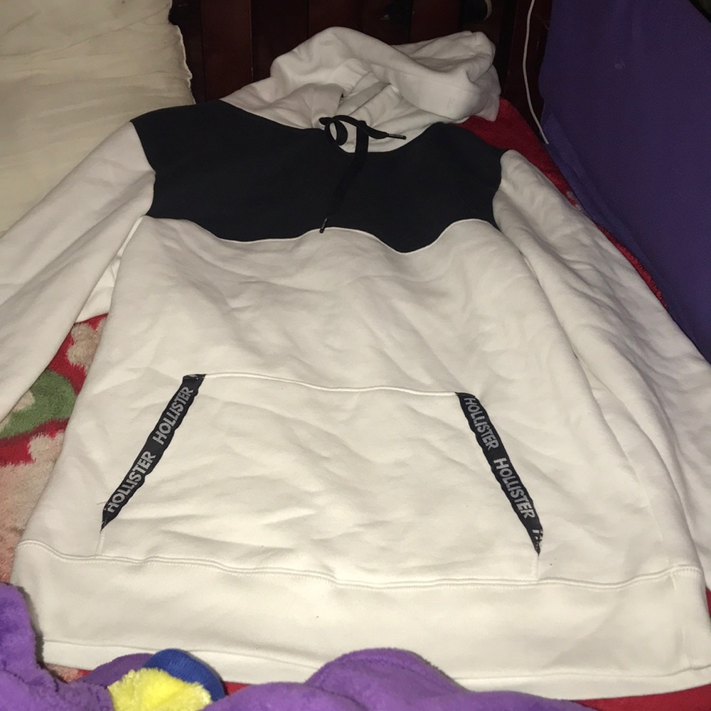 Hollister Hoodie